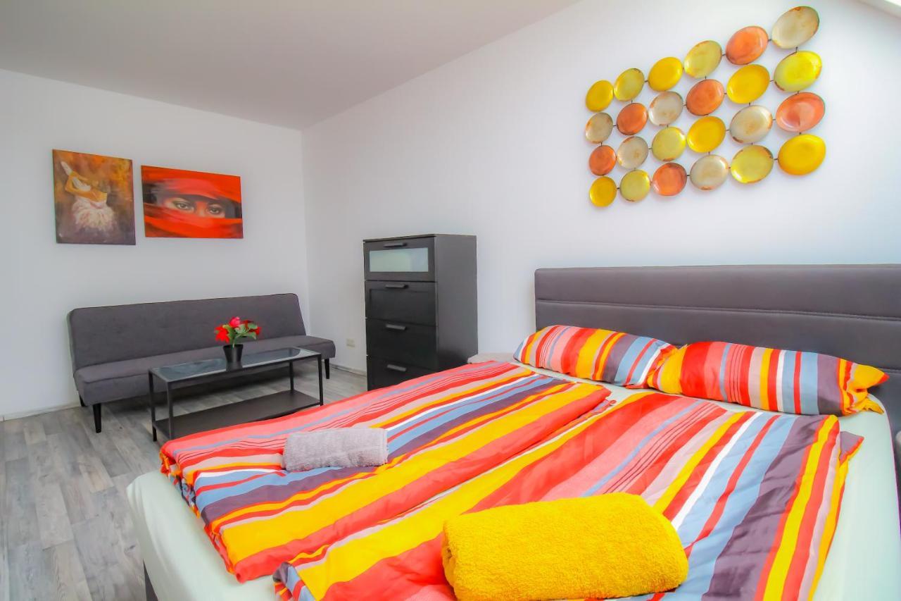Private Triple Bedroom In Shared Apartment Dw171-4 Wina Bagian luar foto